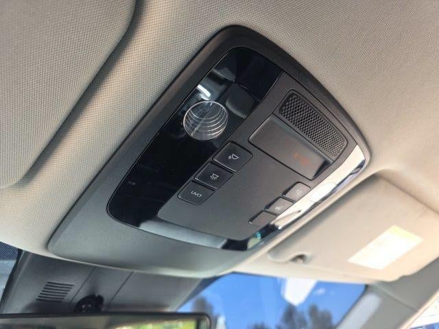 2022 Kia Carnival EX
