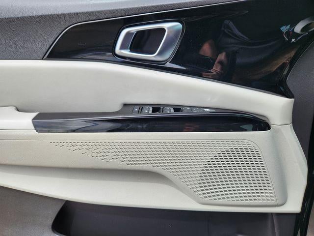 2022 Kia Carnival EX