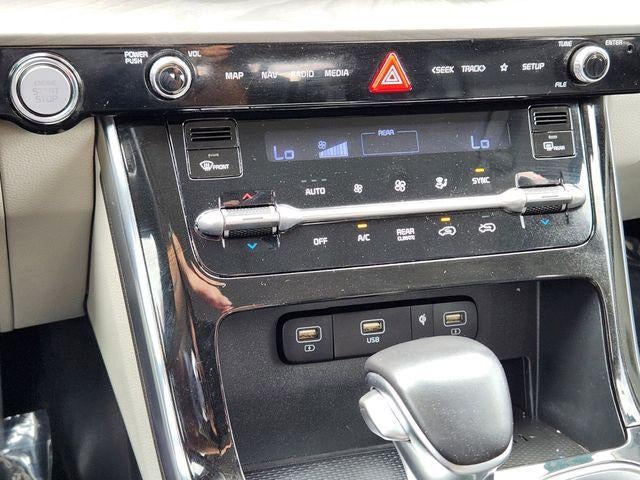 2022 Kia Carnival EX