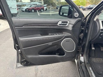 2019 Jeep Grand Cherokee Summit