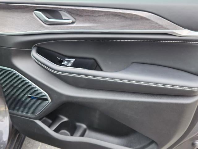 2022 Jeep Grand Cherokee 4xe Overland