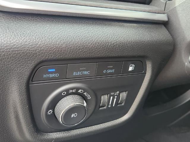 2022 Jeep Grand Cherokee 4xe Overland