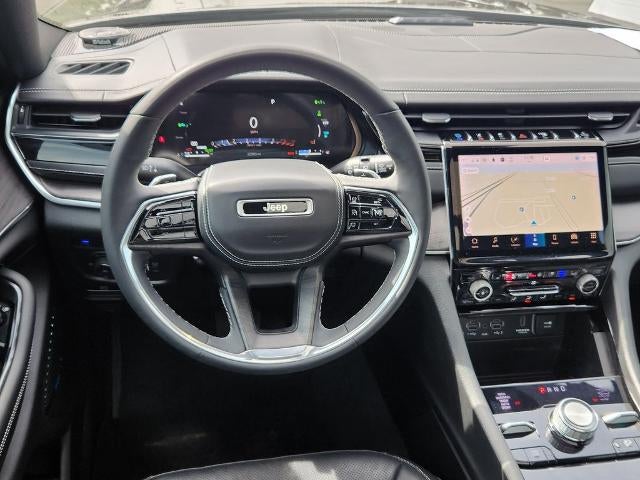 2022 Jeep Grand Cherokee 4xe Overland