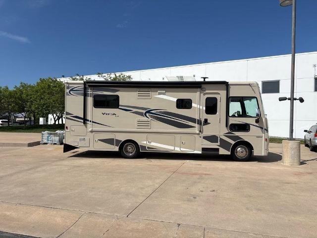 2017 Ford F-53 Motorhome Stripped Chassis Vista