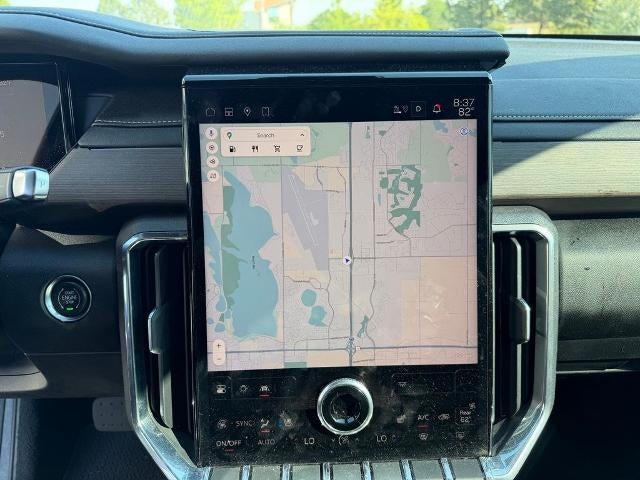 2024 GMC Acadia AWD Denali