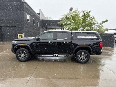 2023 GMC Canyon 4WD AT4