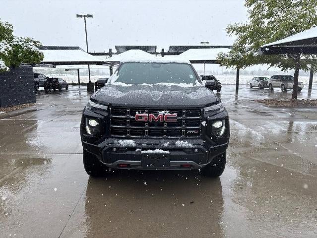 2023 GMC Canyon 4WD AT4