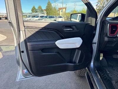 2024 GMC Canyon 4WD AT4X