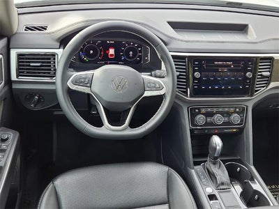 2023 Volkswagen Atlas 3.6L V6 SE w/Technology