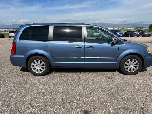 2011 Chrysler Town & Country Touring-L