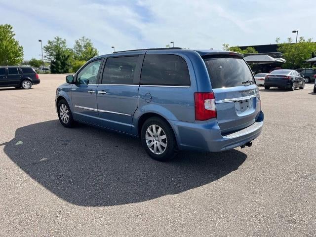 2011 Chrysler Town & Country Touring-L