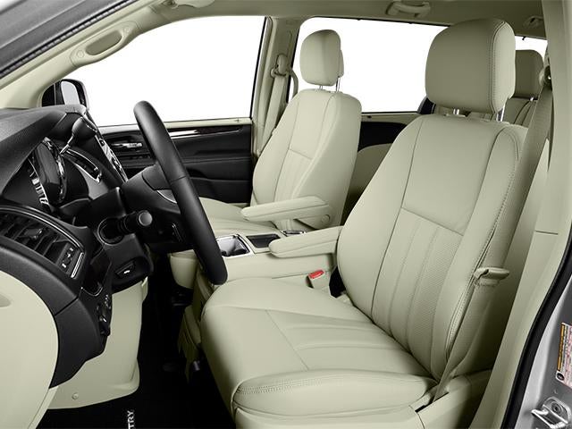 2011 Chrysler Town & Country Touring-L