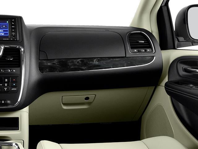 2011 Chrysler Town & Country Touring-L