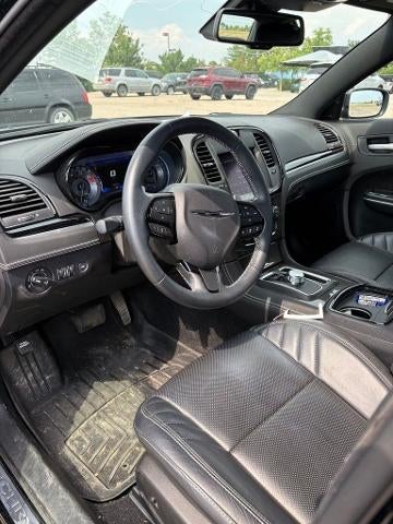 2023 Chrysler 300 300C