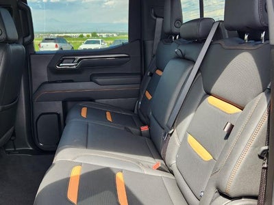 2025 GMC Sierra 1500 AT4
