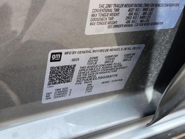 2025 GMC Sierra 1500 AT4
