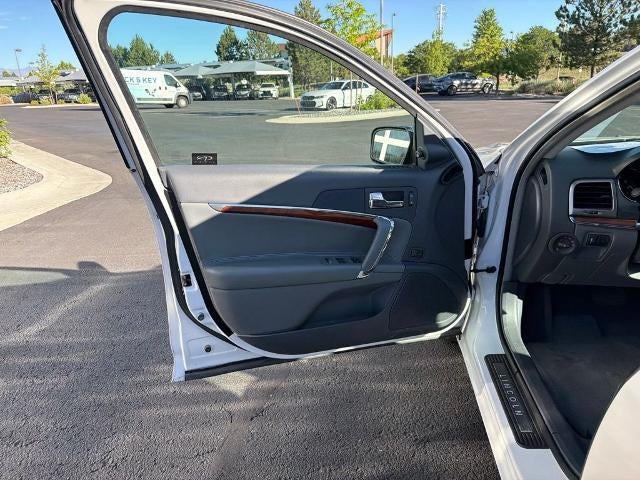 2010 Lincoln MKZ Base