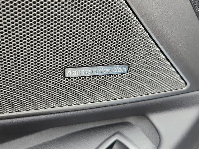 2025 BMW 330i xDrive Sedan