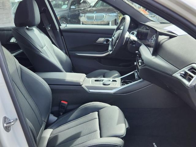 2025 BMW 330i xDrive Sedan