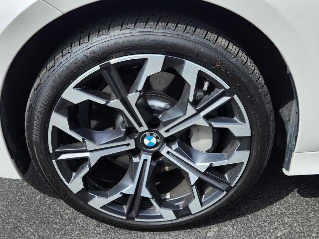 2025 BMW 330i xDrive Sedan