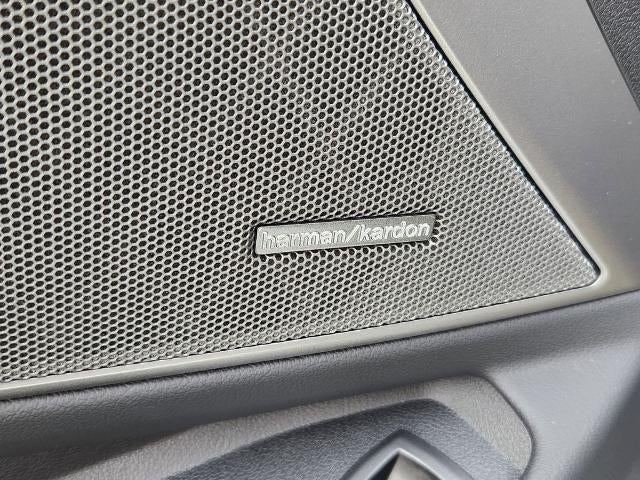 2025 BMW 330i xDrive Sedan