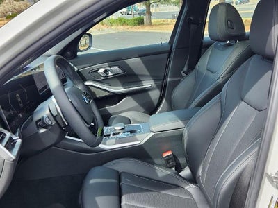 2025 BMW 330i xDrive Sedan