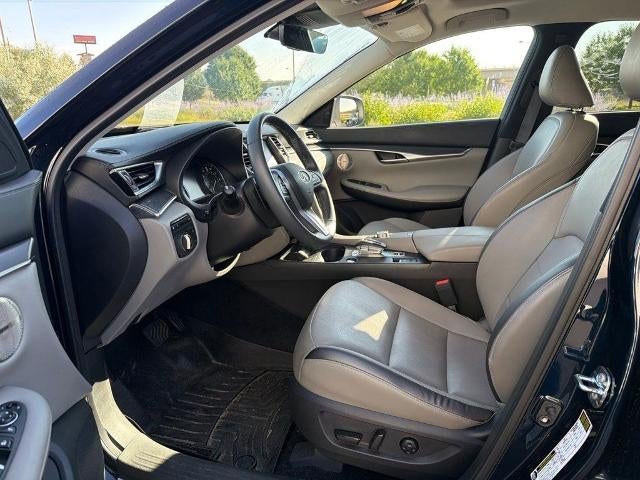 2025 INFINITI QX50 LUXE