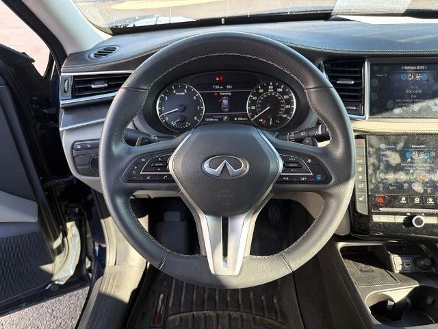 2025 INFINITI QX50 LUXE