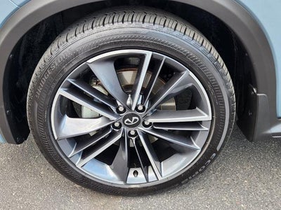 2025 INFINITI QX55 ESSENTIAL