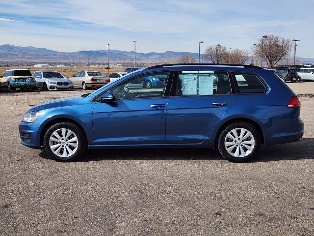 2017 Volkswagen Golf SportWagen S