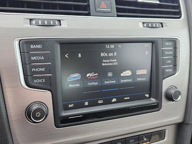 2017 Volkswagen Golf SportWagen S