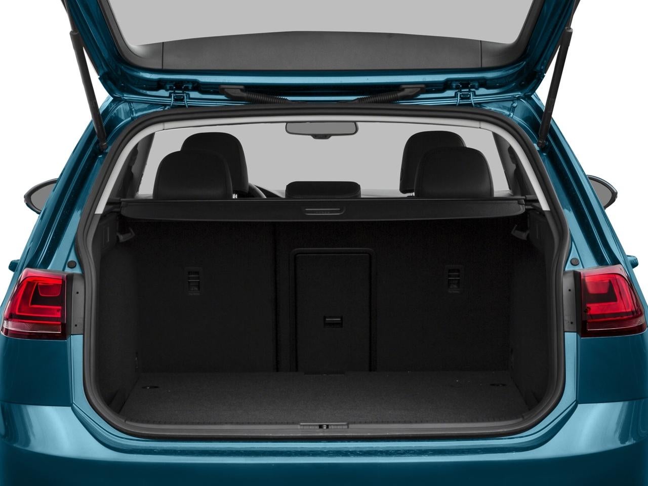 2017 Volkswagen Golf SportWagen S