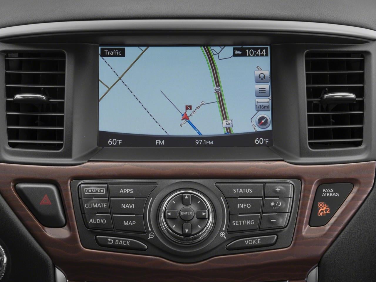 2017 Nissan Pathfinder Platinum
