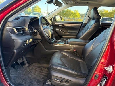 2022 Toyota Highlander Limited