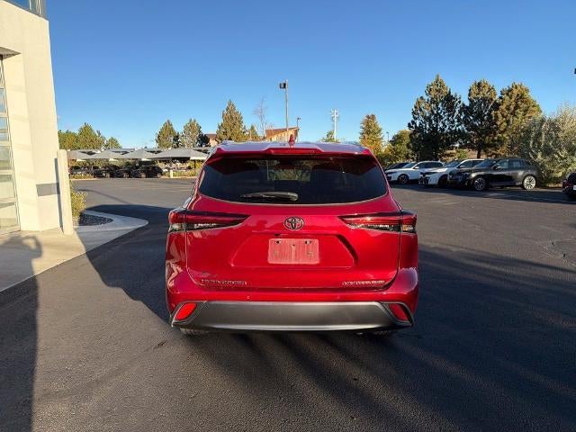2022 Toyota Highlander Limited