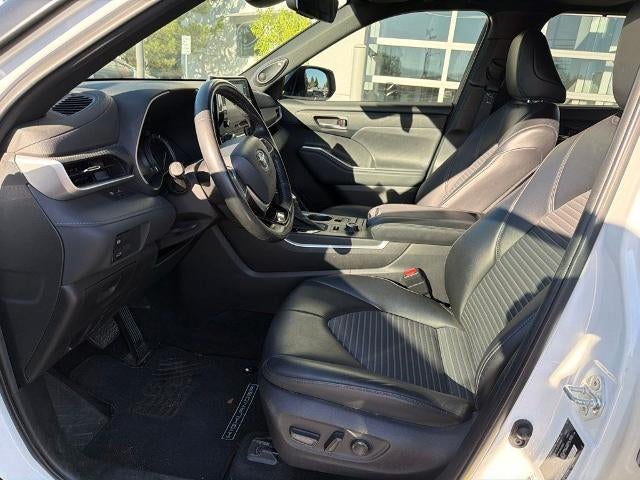2022 Toyota Highlander XSE