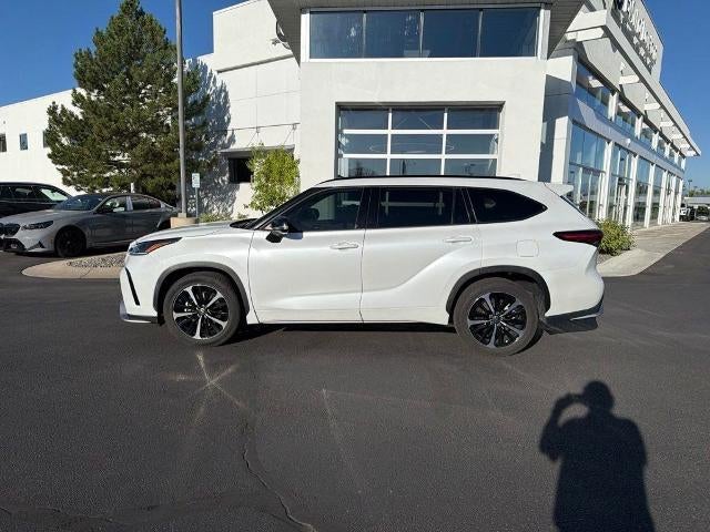 2022 Toyota Highlander XSE