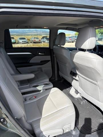 2017 Toyota Highlander XLE