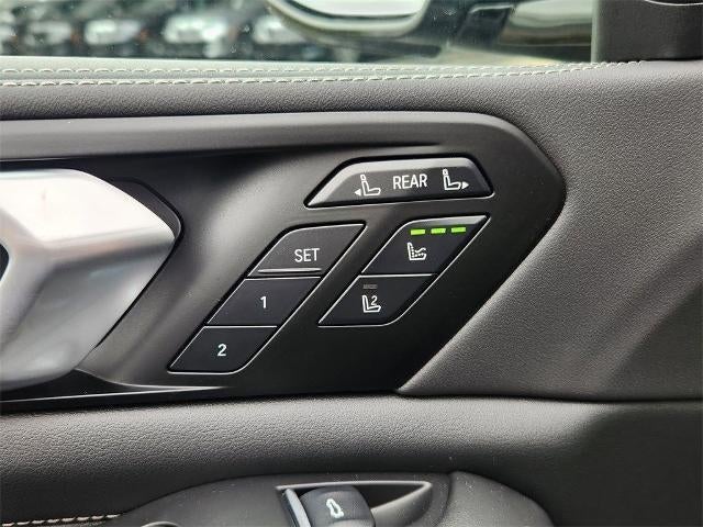 2026 BMW X7 xDrive40i Sports Activity Vehicle