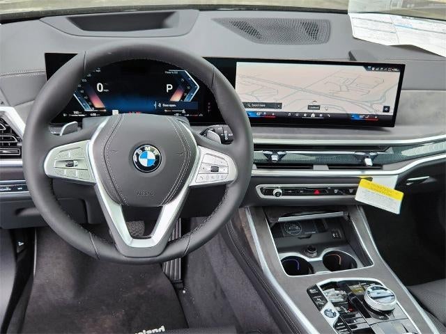 2026 BMW X7 xDrive40i Sports Activity Vehicle