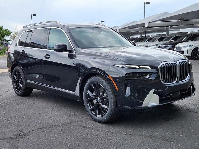 2026 BMW X7 xDrive40i Sports Activity Vehicle