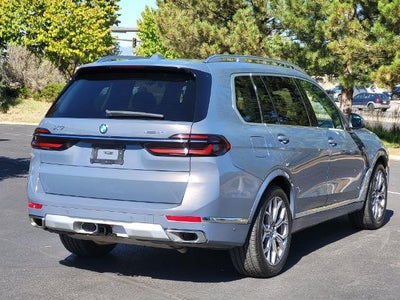 2024 BMW X7 xDrive40i Sports Activity Vehicle