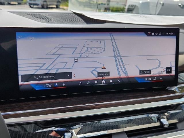 2027 BMW X7 xDrive40i Sports Activity Vehicle