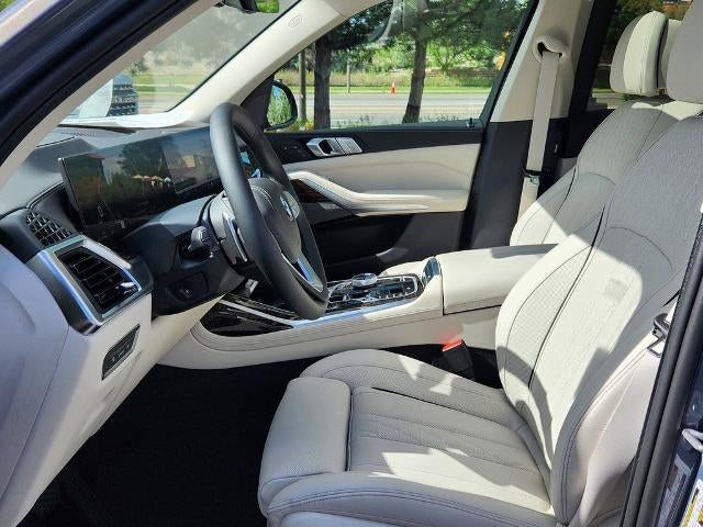 2027 BMW X7 xDrive40i Sports Activity Vehicle