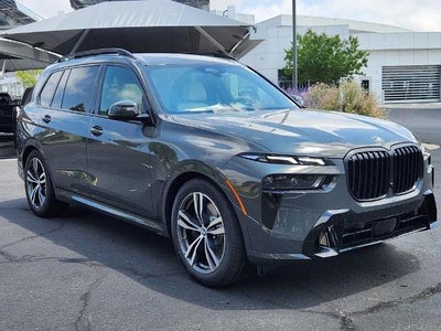 2027 BMW X7 xDrive40i Sports Activity Vehicle