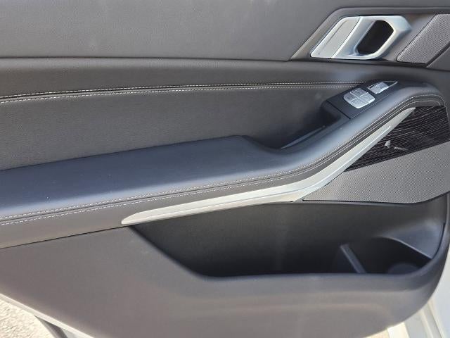 2024 BMW X7 xDrive40i Sports Activity Vehicle