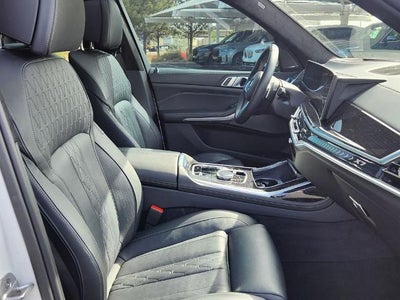 2024 BMW X7 xDrive40i Sports Activity Vehicle
