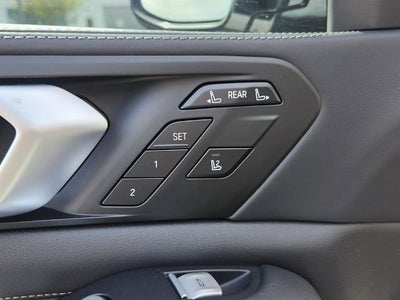 2024 BMW X7 xDrive40i Sports Activity Vehicle