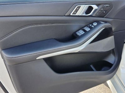 2024 BMW X7 xDrive40i Sports Activity Vehicle