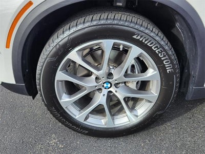 2026 BMW X5 xDrive40i Sports Activity Vehicle